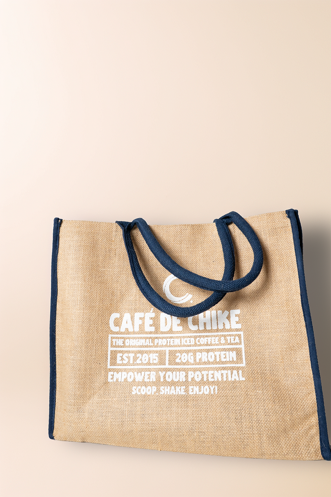 Café de Chike Tote Bag